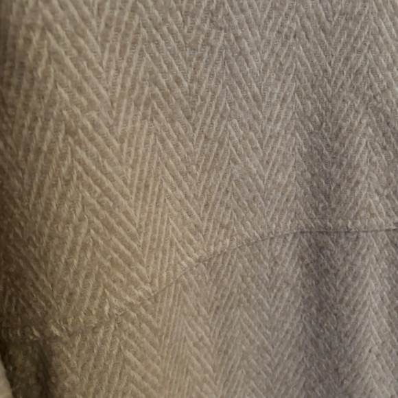 Men's Jacket - Picture 4 of 7